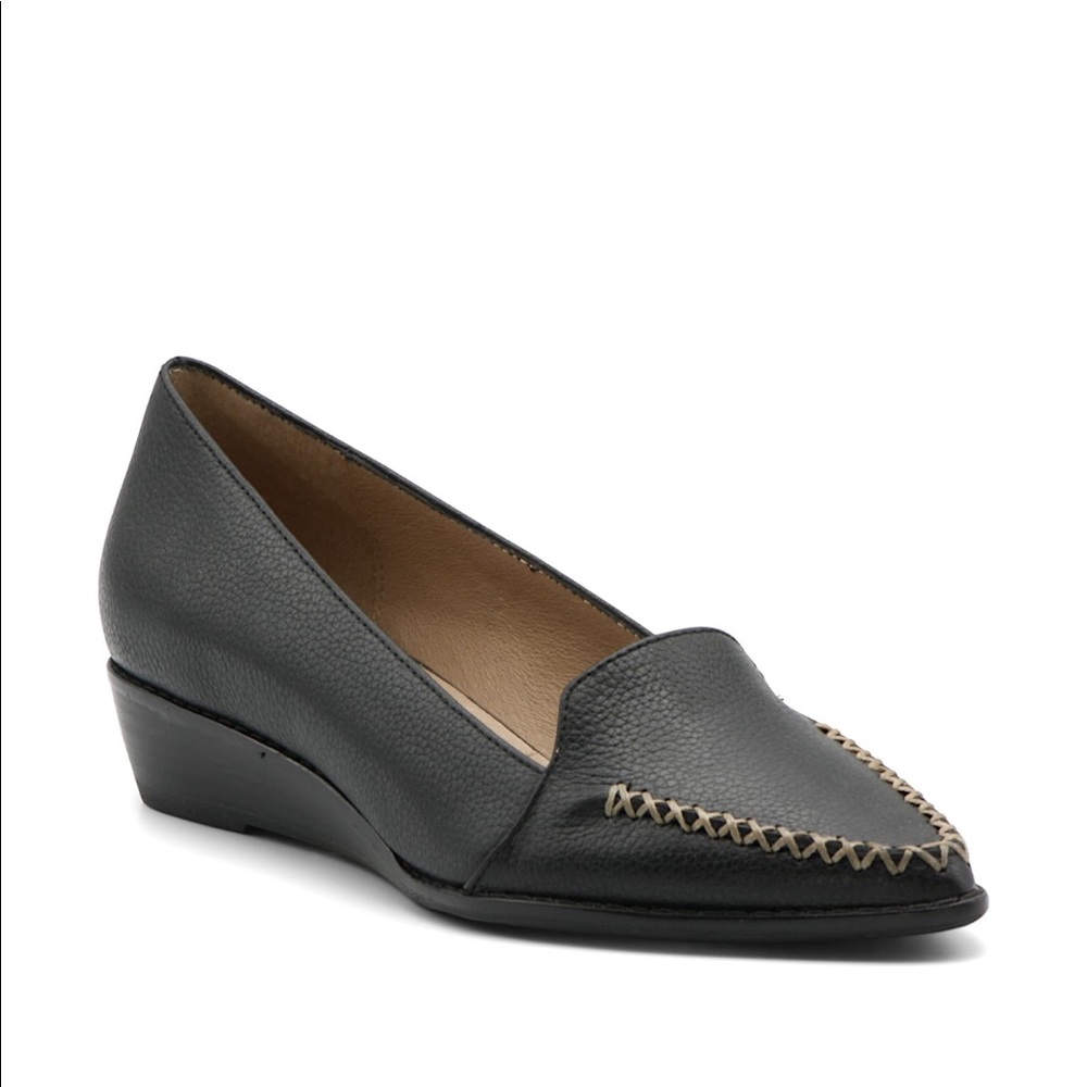 NIB Bettye Muller Concept Chet Leather Loafer 7